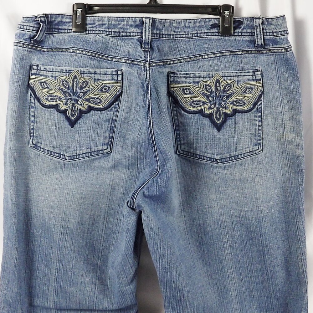 Seven 7 Premium Denim Jeans Size 22 Boot Cut Medium Wash - Picture 4 of 10
